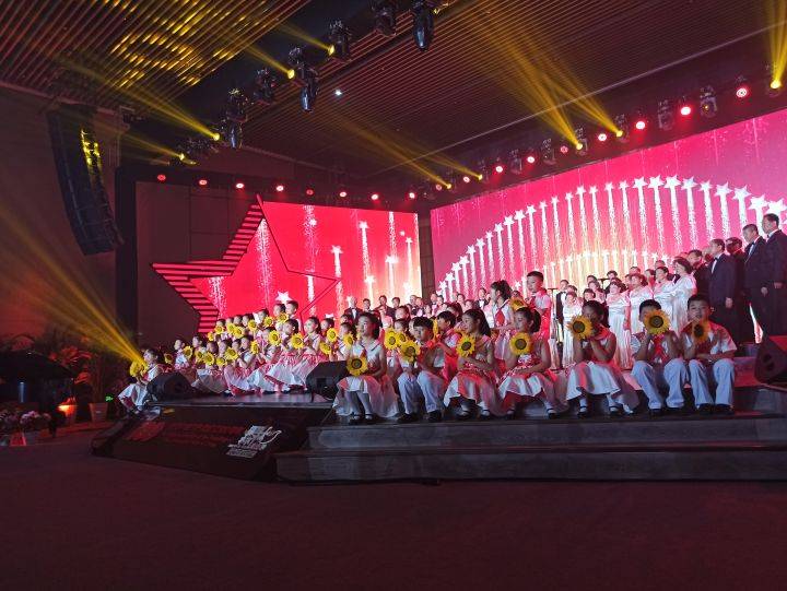 弱势儿童多元教育 第220页